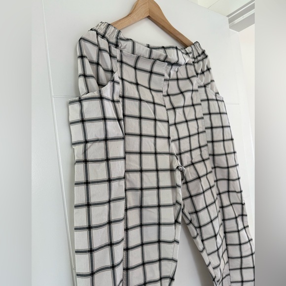 Le Nove Made in Italy Plaid Pant, one size. - Picture 7 of 11